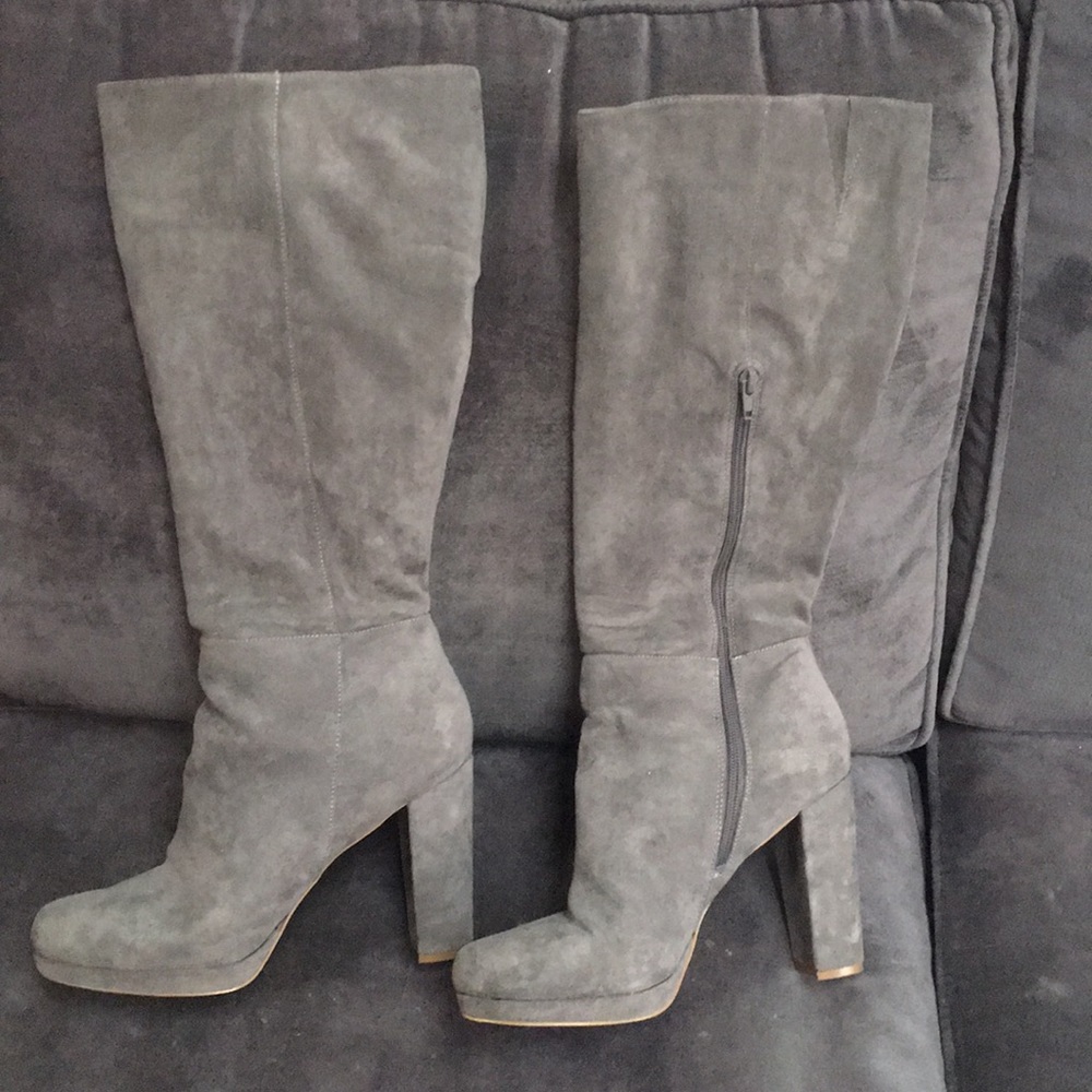 Gray Suede Charles David Knee High Boots - Sz 9